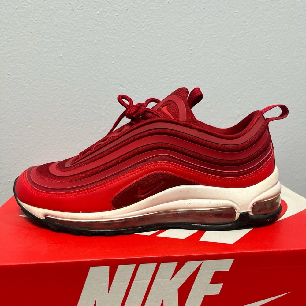 Wmns Red Air max 97
size: 7.5
condition: good with little wear